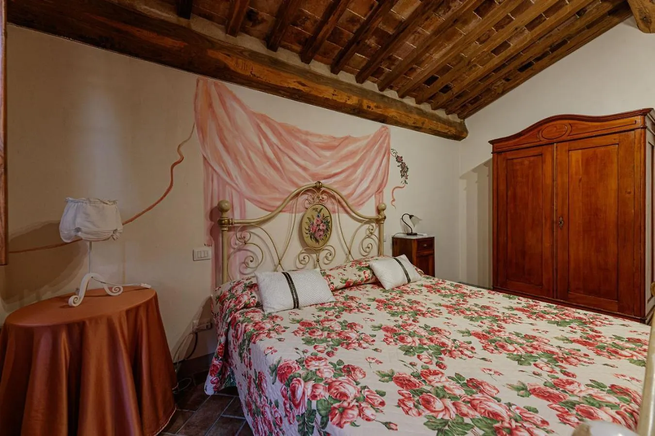 Borgo Villa Risi Siena Italy